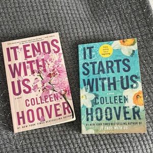 Colleen Hoover Paperback Books - It Starts With Us It Ends With Us